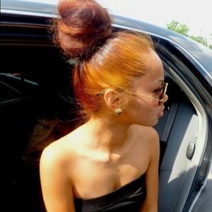 Meet your Posher, ☀️corrine